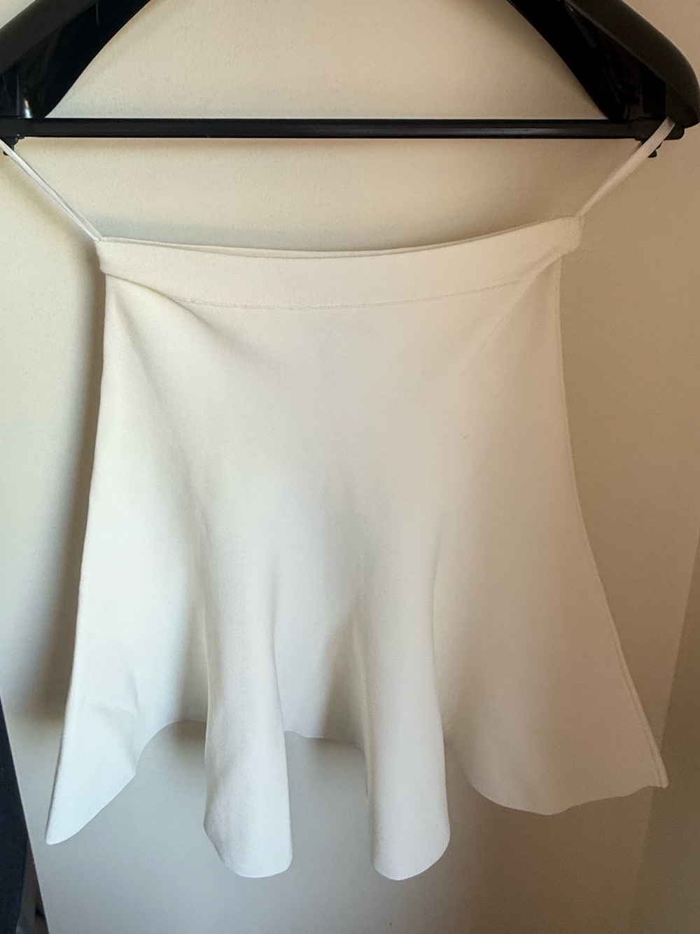BCBGMAXAZRIA White Ribbed Flare Mini Skirt l Stretch Knit A-Line Skater NWT